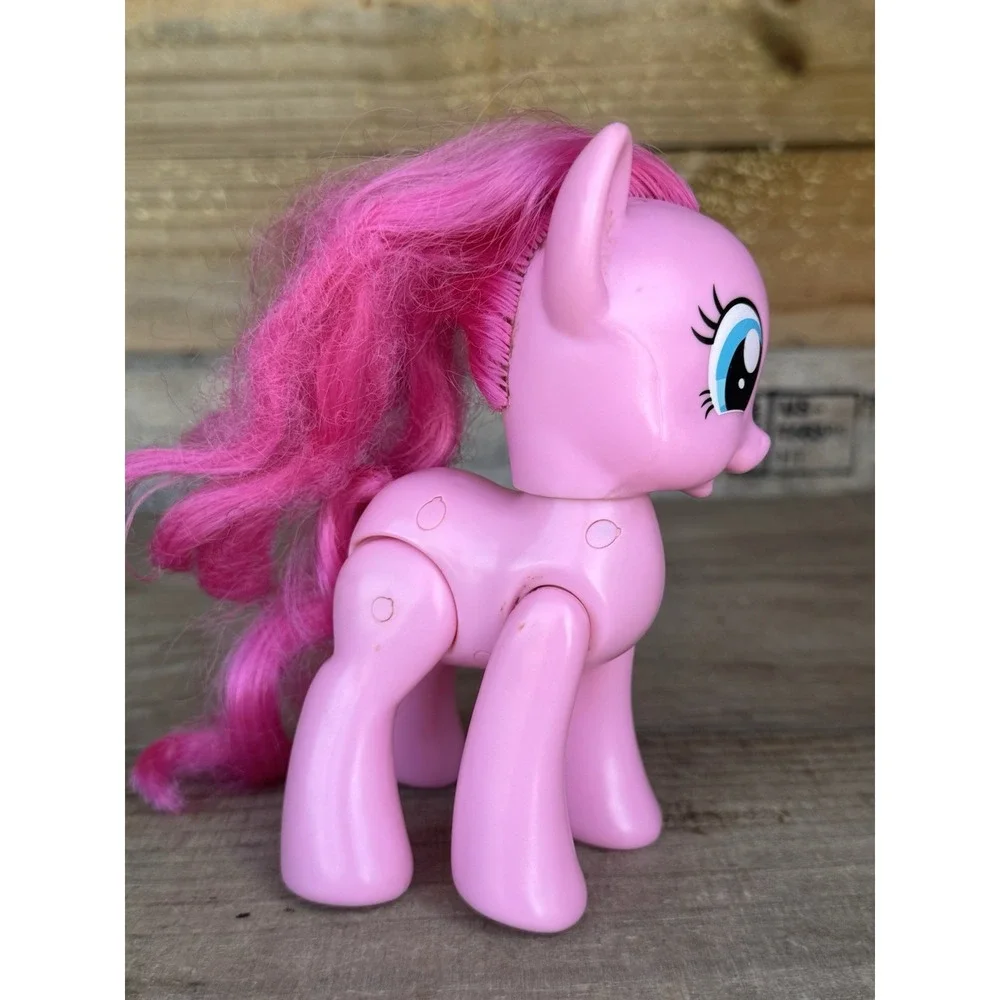 Hasbro My Little Pony Equestria Pinkie Pie 6